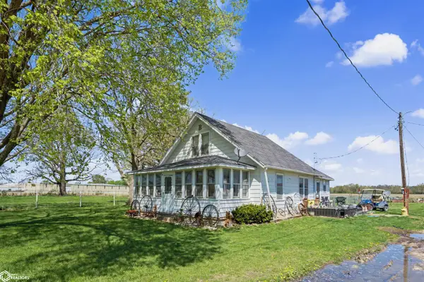 9054 113th Street, Burlington, IA 52601