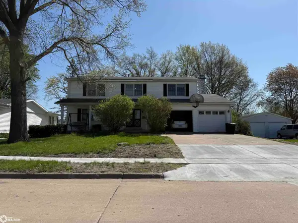 522 Melville Avenue, West Burlington, IA 52655