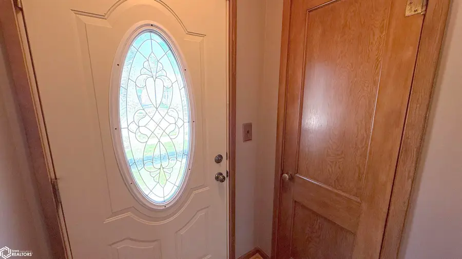 815 16th Street Ne, Mason City, IA 50401 - #3