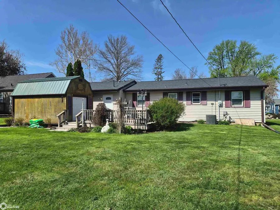 1520 Summer Street, Grinnell, IA 50112 - #3