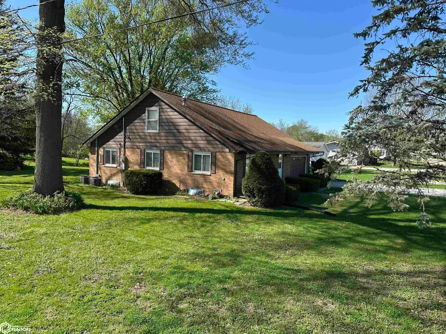 285 S Wilcox Street, Nauvoo, IL 62354 - #3