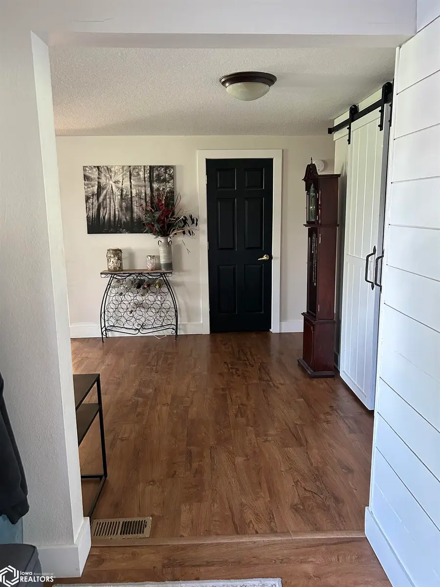 814 Oskaloosa Road, Beacon, IA 52534 - #2