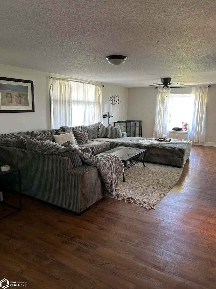 814 Oskaloosa Road, Beacon, IA 52534 - #3