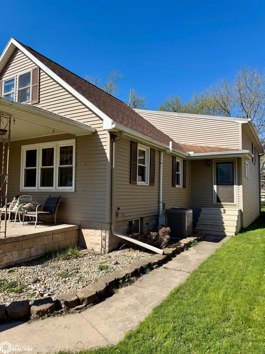 918 S Main Street, Clarion, IA 50525 - #2