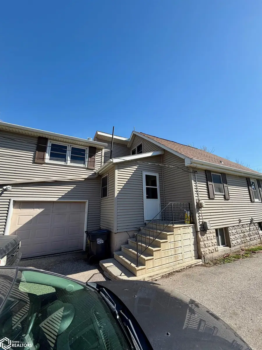 918 S Main Street, Clarion, IA 50525 - #3