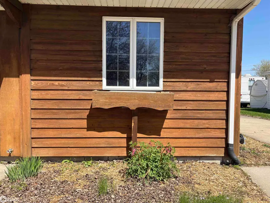 109 Oakridge Drive, Forest City, IA 50436 - #3