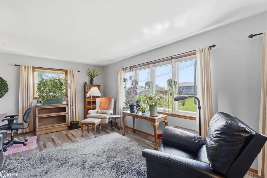 209 Thomas Drive, Marshalltown, IA 50158 - #3