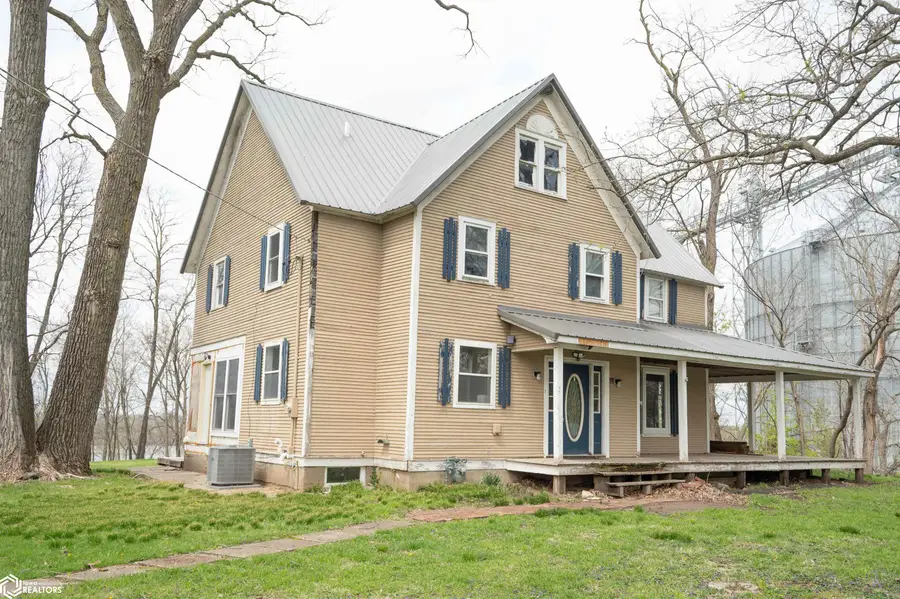 124 Main Street, Warsaw, IL 62379 - #2