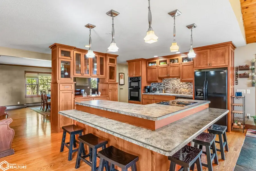 2390 Spruce, Washington, IA 52353 - #3