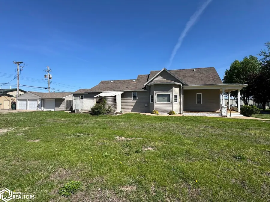 115 Swan Street, West Burlington, IA 52655 - #2