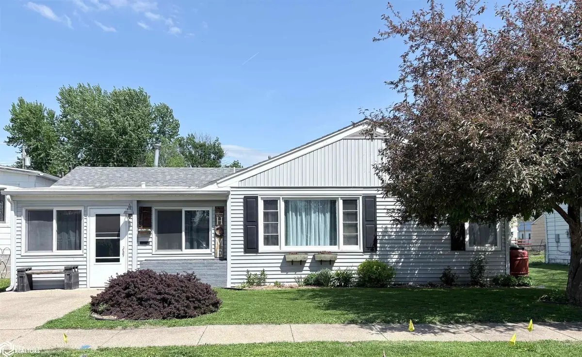 515 Ellis Avenue, Ottumwa, IA 52501 - #1