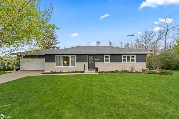 2501 Reyclif Drive, Marshalltown, IA 50158