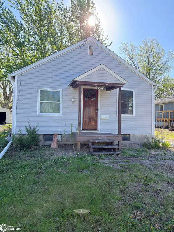 1312 South 1st, Oskaloosa, IA 52577