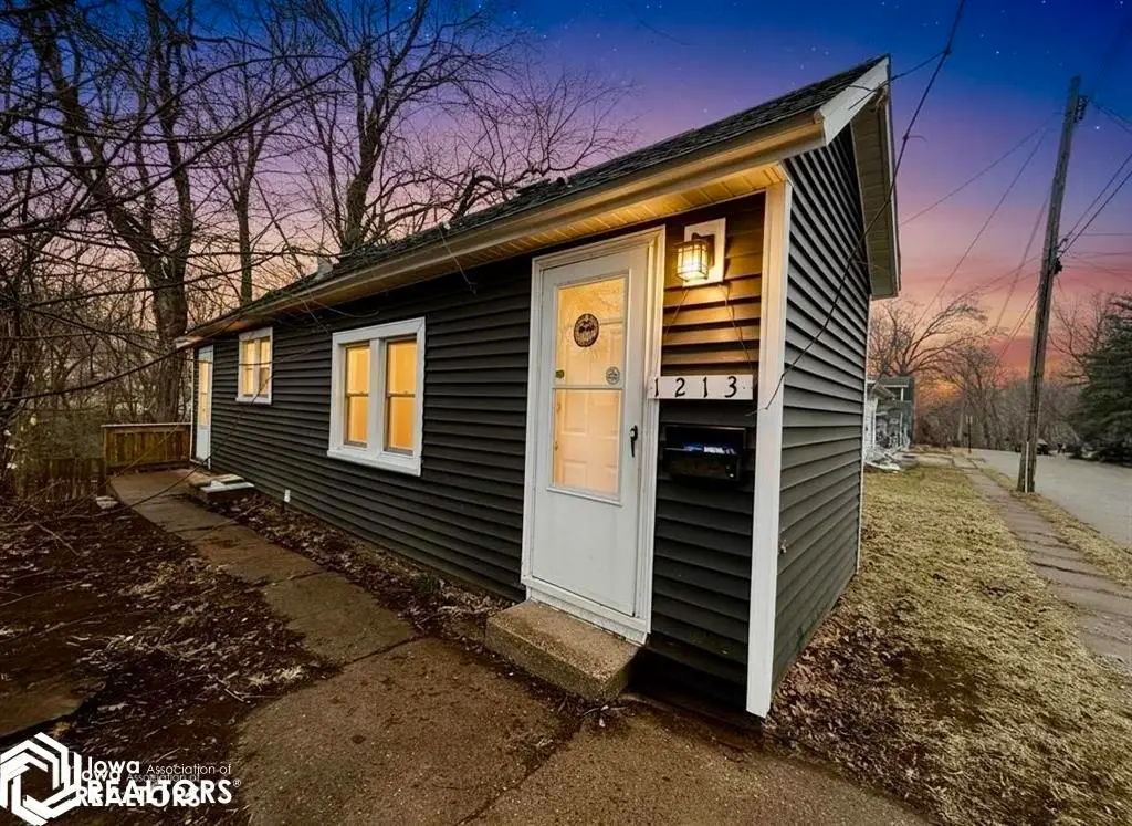 1213 Doemland Street, Burlington, IA 52601 - #1