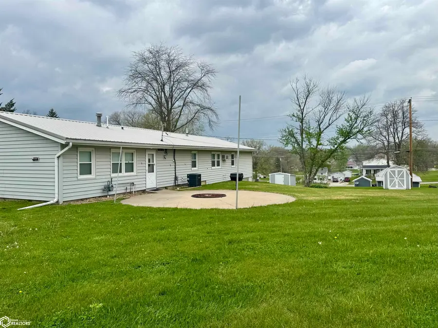 224 S 17th Street, Chariton, IA 50049 - #2