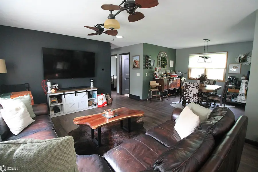 519 W Tarkio Street, Clarinda, IA 51632 - #3