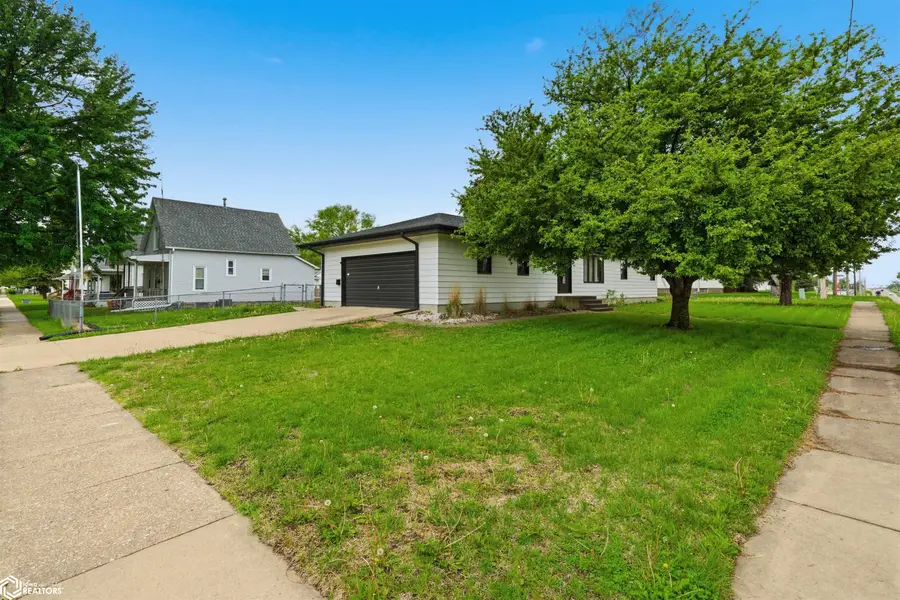 101 Spring Street, West Burlington, IA 52655 - #2