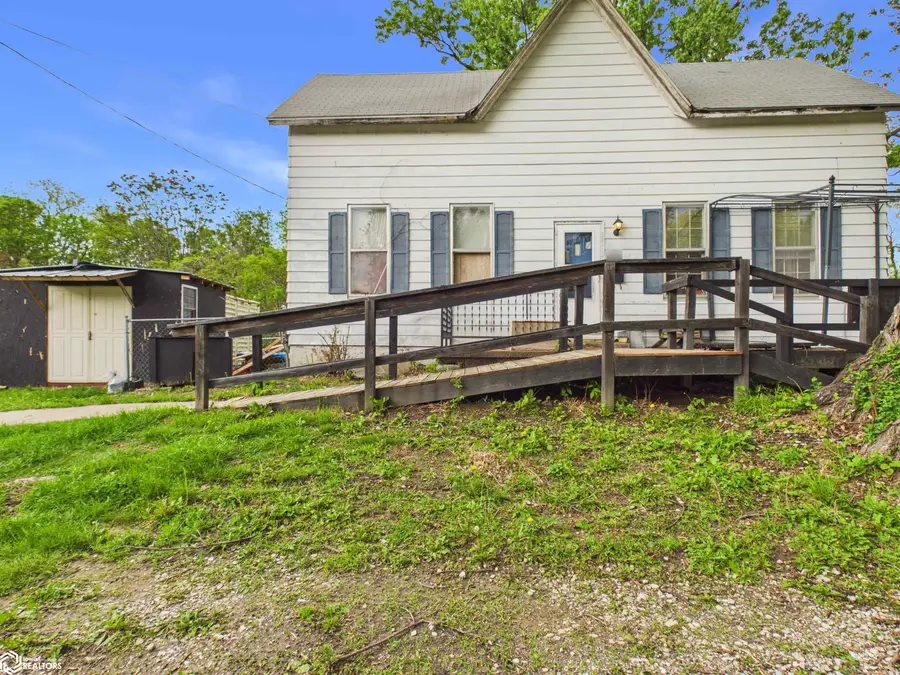 325 Marion Street, Warsaw, IL 62379 - #2