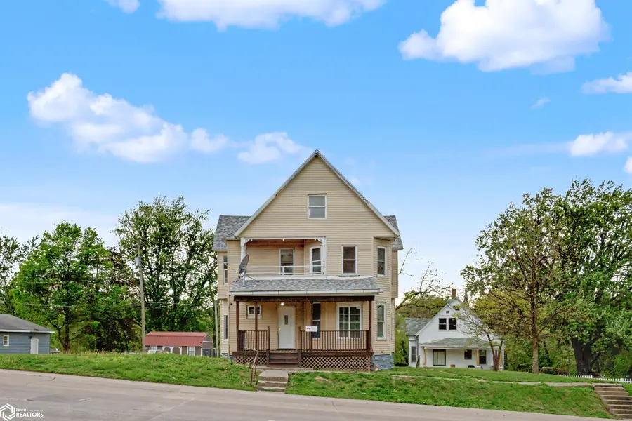 253 S Central Avenue, Burlington, IA 52601 - #3