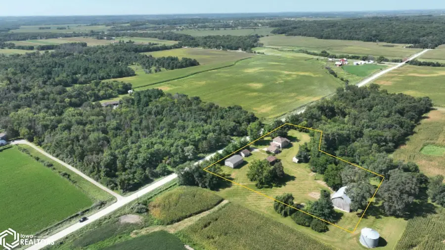 4617 Durow Road, Center Point, IA 52213 - #3