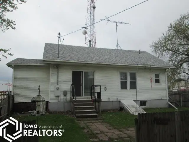 320 6th Avenue Sw, Clarion, IA 50525 - #2