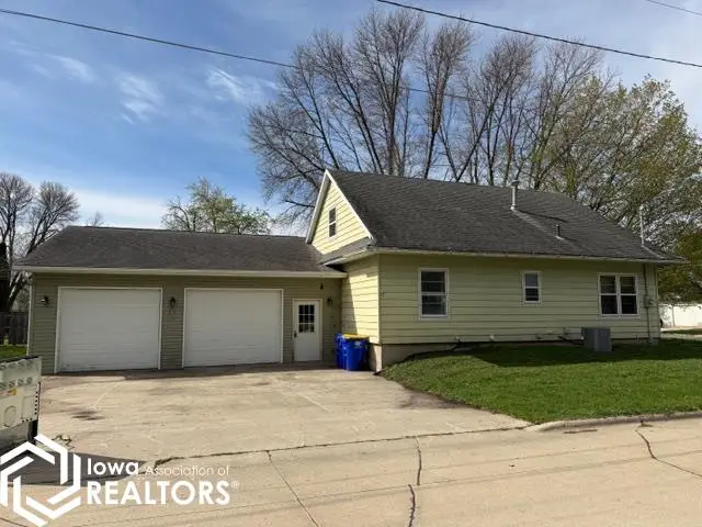 613 3rd Avenue Sw, Britt, IA 50423 - #2