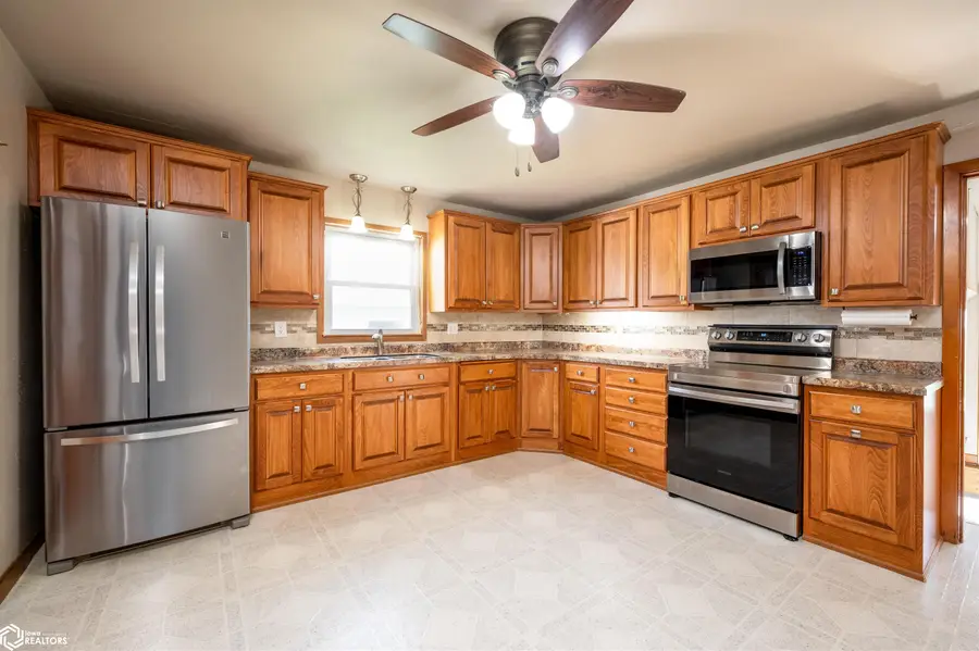 2159 200th Street, Traer, IA 50675 - #3