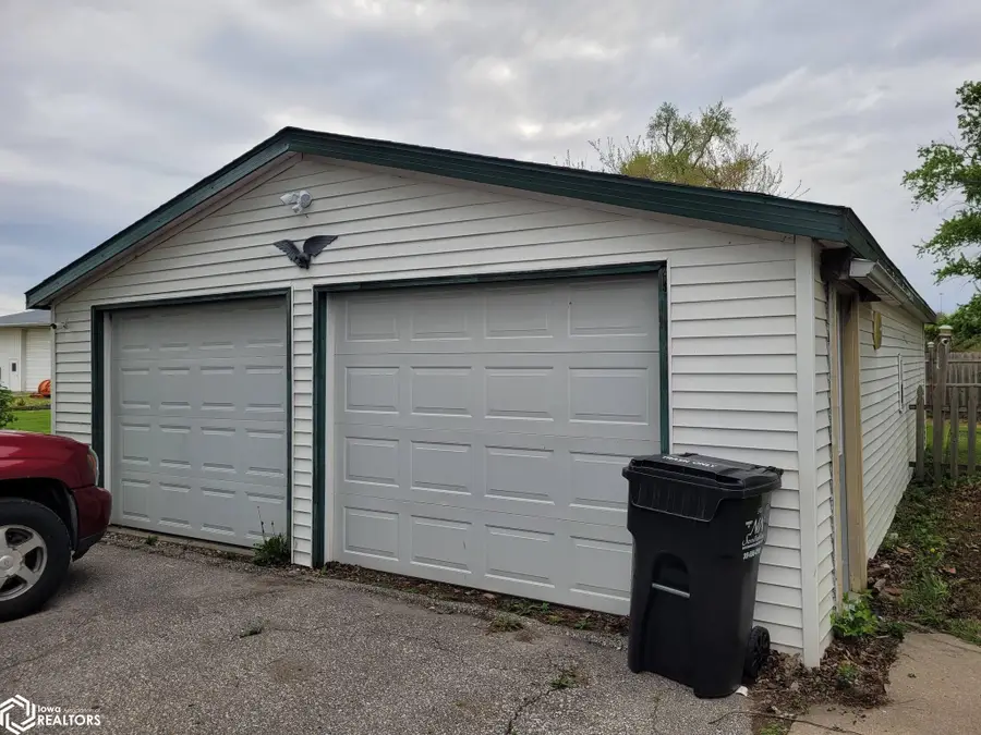 102 S L Street, Keswick, IA 50136 - #2
