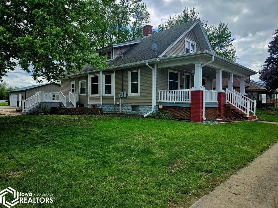 134 E Main Street, Agency, IA 52530 - #2