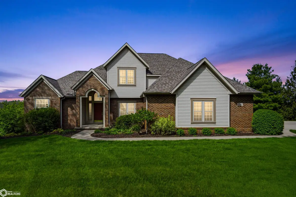 2250 W 21st Street N, Newton, IA 50208 - #1