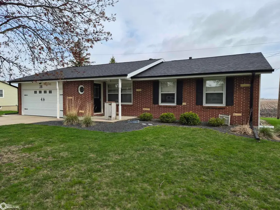 28 Spruce Drive, Eagle Grove, IA 50533 - #2