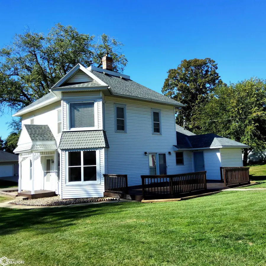 500 Pleasant Street, Walnut, IA 51577 - #2