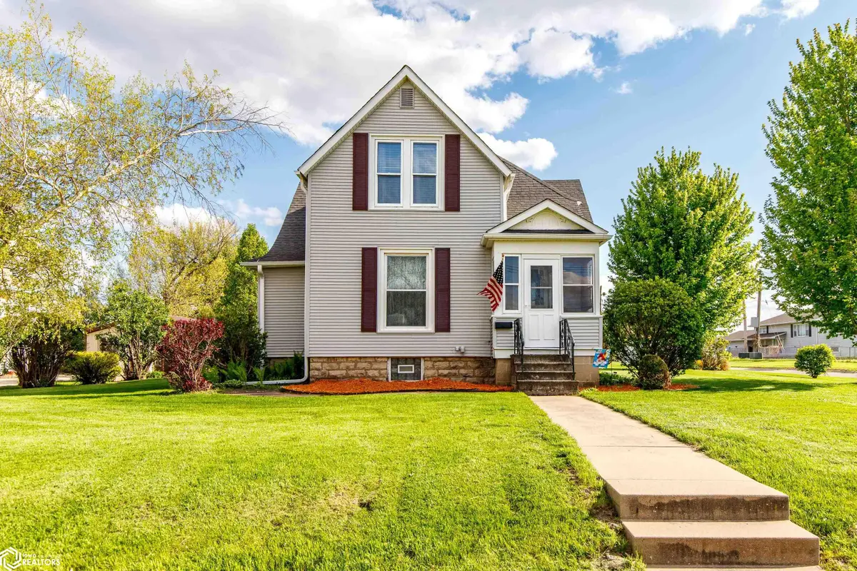 1510 Summit Street, Marshalltown, IA 50158 - #1