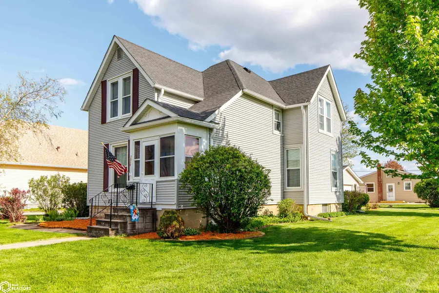 1510 Summit Street, Marshalltown, IA 50158 - #3