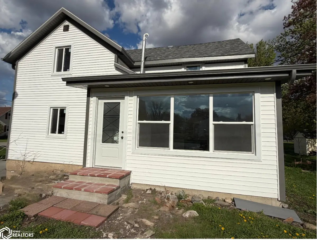 107 N 3rd Street, Vincent, IA 50594 - #1