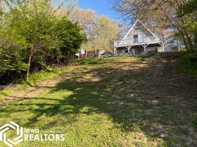 4082,4084,4086 Lakeshore Drive, Brooklyn, IA 52211 - #2