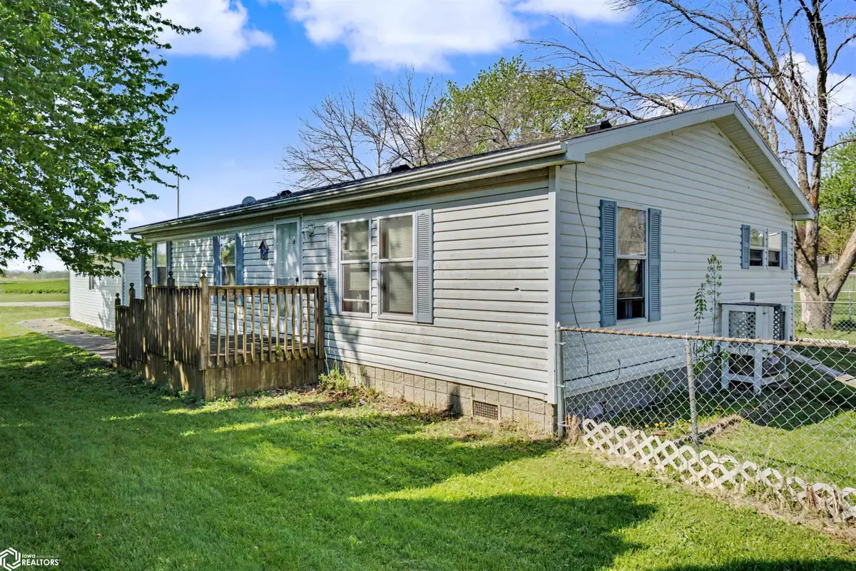 407 S Main Street, Albion, IA 50005 - #1
