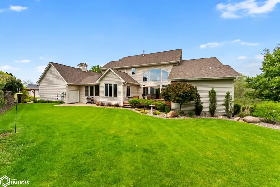 1402 Ridgeview Court, Washington, IA 52353 - #3