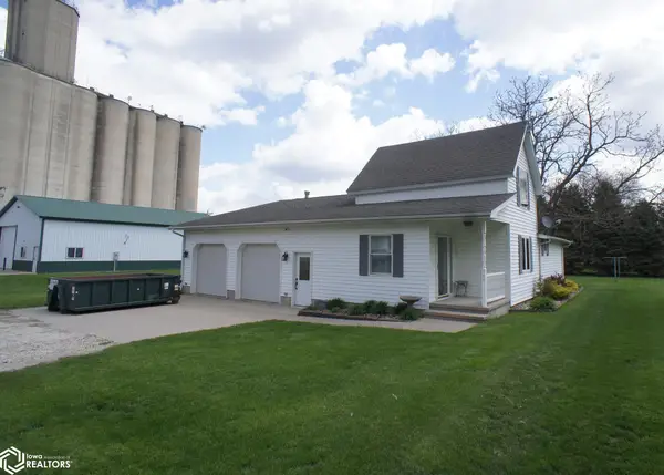 106 & 104 Cedar Street, Williams, IA 50271
