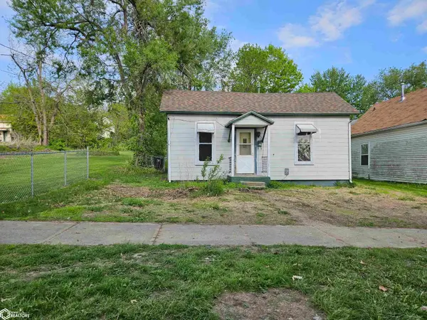 116 S Cherry Street, Ottumwa, IA 52501