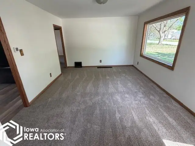 308 2nd Street N, Humboldt, IA 50548 - #3