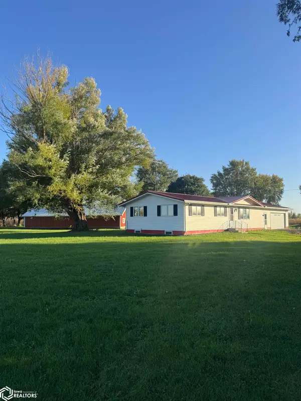 11714 220th Street, Dumont, IA 50625