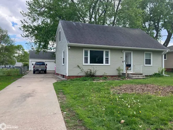 406 NE Grant Street, Greenfield, IA 50849