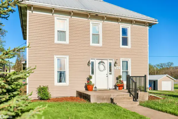 101 Tipperary Street, Melrose, IA 52569