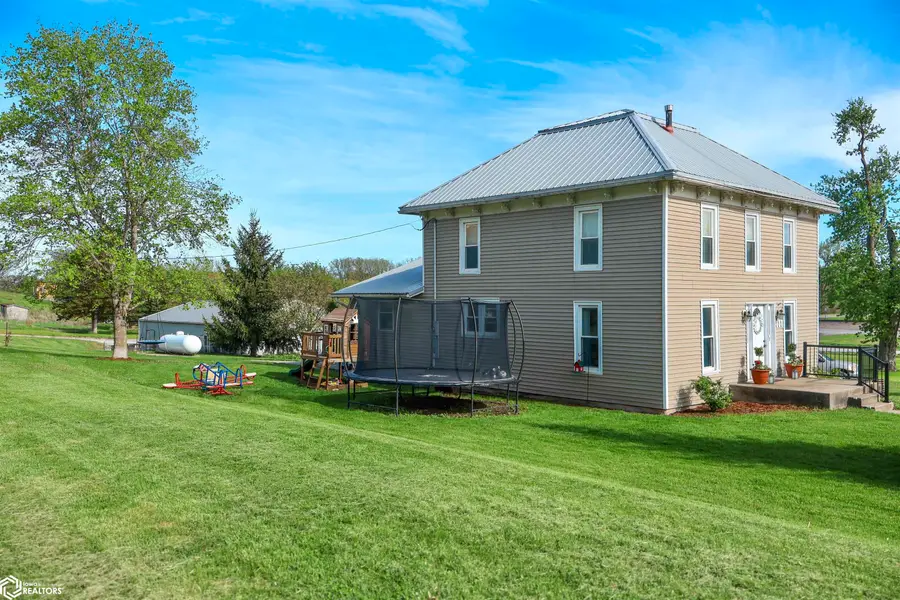 101 Tipperary Street, Melrose, IA 52569 - #3