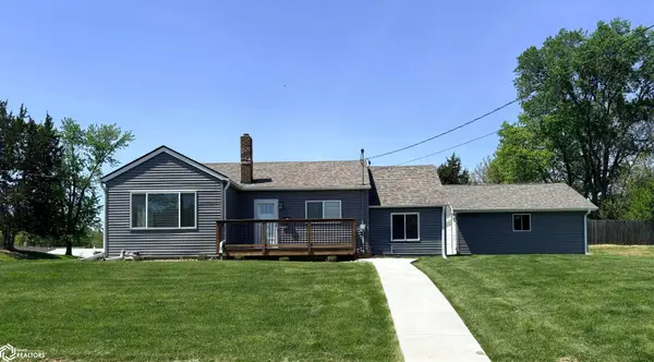 123 Geneva Drive, Oskaloosa, IA 52577