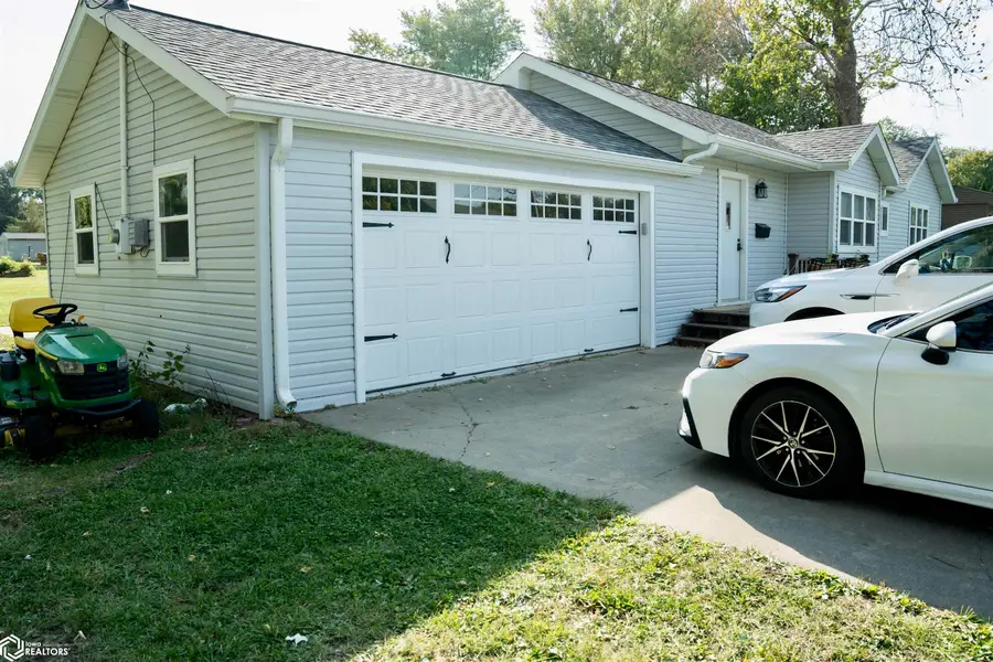 1620 Greenwood Drive, Ottumwa, IA 52501 - #3