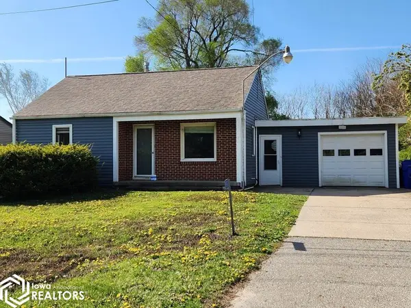 16111 245th Street, Mason City, IA 50401