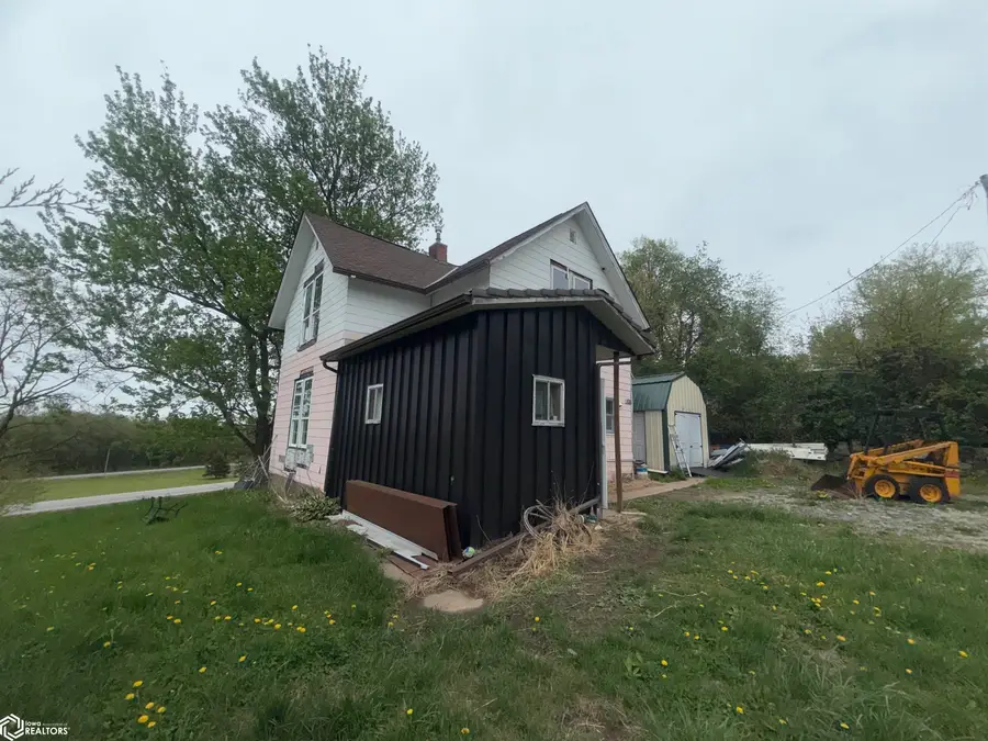 109 Oak Street, Silver City, IA 51571 - #2