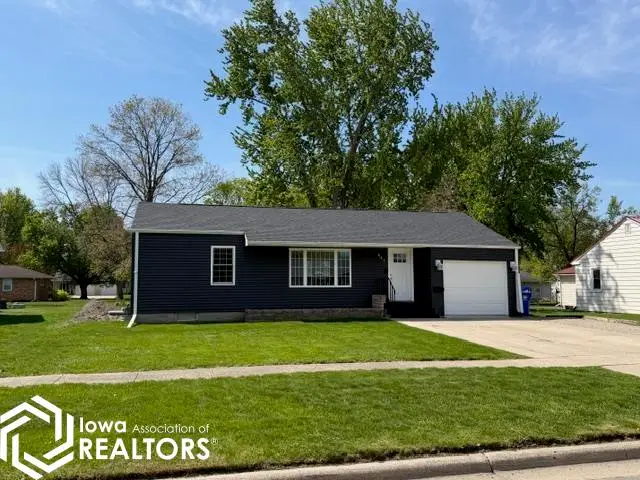 601 2nd Street Sw, Britt, IA 50423 - #1